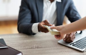 ¿Cómo combate la corrupción el compliance?